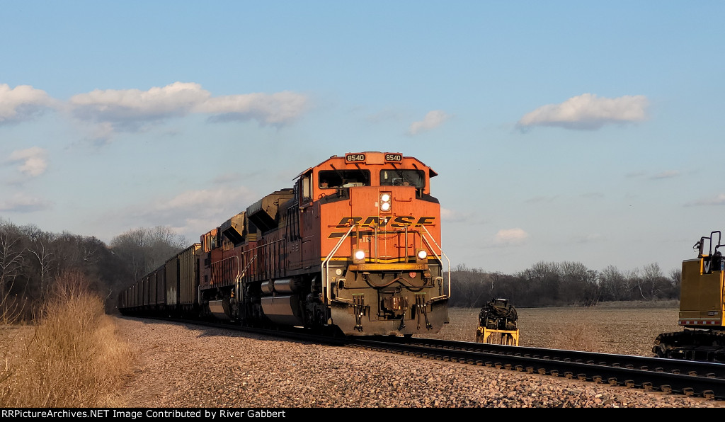 BNSF 8540